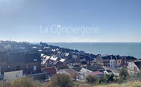 Appartement balcon 2 chambres et à 2 pas de la plage